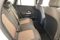 heti ajoon Mercedes-Benz EQA