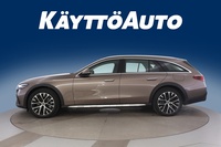 heti ajoon Mercedes-Benz E