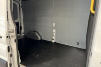 heti ajoon Ford Transit