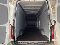 heti ajoon Mercedes-Benz Sprinter