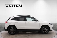 heti ajoon Mercedes-Benz EQA