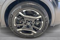 heti ajoon Peugeot E-3008