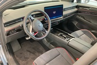 Tourer GTX 4MOTION 75-v Juhlamalli 250 kW, akku 86 kWh heti ajoon Volkswagen ID.7