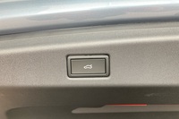 Tourer GTX 4MOTION 75-v Juhlamalli 250 kW, akku 86 kWh heti ajoon Volkswagen ID.7