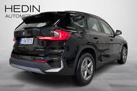 25e A xDrive Charged Plus//LATAUSHYBRIDI//KAMPANJAMALLI *** Tähän autoon talvirenkaat 980 € heti ajoon BMW X1