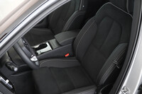 heti ajoon Volvo EX40