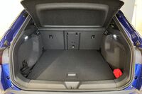 Pro 4MOTION Elegance 75-v Juhlamalli 210 kW, akku 77 kWh* Heti toimitukseen* heti ajoon Volkswagen ID.4