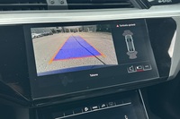heti ajoon Audi Q8 e-tron