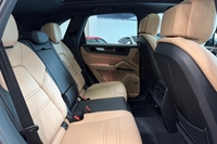 heti ajoon Porsche Cayenne