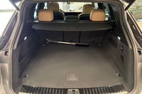 heti ajoon Porsche Cayenne
