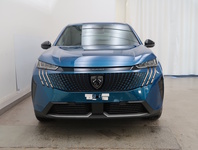 heti ajoon Peugeot E-3008