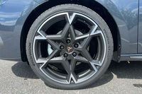 heti ajoon Cupra Leon Sportstourer