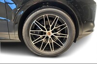 heti ajoon Porsche Cayenne