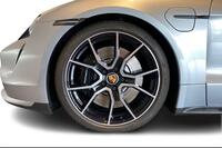 heti ajoon Porsche Taycan