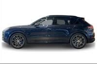 heti ajoon Porsche Cayenne