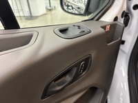 heti ajoon Ford Transit