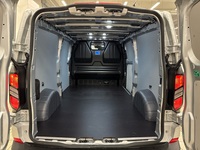 heti ajoon Ford Transit Custom