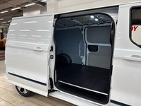 heti ajoon Ford Transit Custom