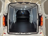 heti ajoon Ford Transit Custom