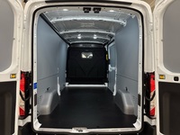 heti ajoon Ford Transit