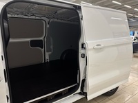 heti ajoon Ford Transit Custom