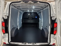 heti ajoon Ford Transit Custom