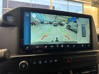 heti ajoon Ford Transit Custom