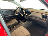 1,2 LX - KIINTEÄ 0,99% KORKO + KULUT - Heti saatavilla! heti ajoon Kia Stonic