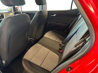 1,2 LX - KIINTEÄ 0,99% KORKO + KULUT - Heti saatavilla! heti ajoon Kia Stonic