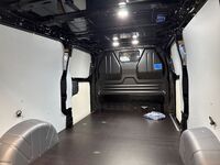heti ajoon Ford Transit Custom