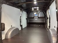 heti ajoon Ford Transit Custom