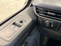 heti ajoon Ford Transit Custom