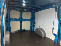 heti ajoon Ford Transit Custom