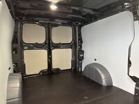 heti ajoon Ford Transit Custom