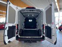 heti ajoon Ford Transit