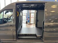 heti ajoon Ford Transit