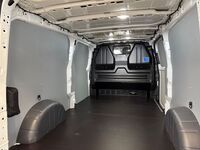 heti ajoon Ford Transit Custom