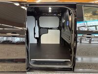 heti ajoon Ford Transit Custom