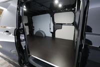 heti ajoon Ford Transit Custom