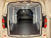 heti ajoon Ford Transit Custom