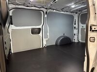heti ajoon Ford Transit Custom