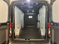 heti ajoon Ford Transit