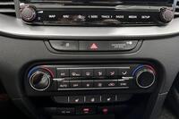 1,0 T-GDI Mild-Hybrid 100hv LX Comfort DCT SW // LX Comfort Pack // heti ajoon Kia Ceed