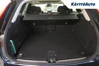 T8 AWD Long Range High Performance Ultra Dark heti ajoon Volvo XC60