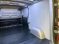 heti ajoon Nissan Primastar