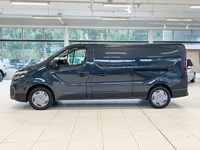 heti ajoon Nissan Primastar