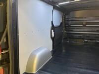 heti ajoon Nissan Primastar