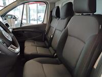 heti ajoon Nissan Primastar