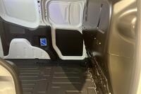 heti ajoon Ford Transit Courier