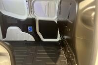 heti ajoon Ford Transit Courier